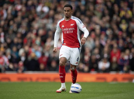 Arsenal FC v Chelsea FC - Premier League LONDON, ENGLAND - MARCH 16: Magalhaes Gabriel of Arsenal during the Premier League match between Arsenal FC and Chelsea FC at Emirates Stadium on March 16, 2025 in London, England. London Emirates Stadium England United Kingdom Copyright: xVisionhausx 776173156