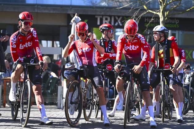 Danilith Nokere Koerse 2025 cycling race NOKERE, BELGIUM - MARCH 19 : rider of Lotto during the Men Elite UCI 1.Pro 78th Danilith Nokere Koerse cycling race with start in Deinze and finish in Nokere (188,2 km) on March 19, 2025 in Nokere, Belgium, 19 03 2025 ( Motordriver Rodrique Verfaillie & Nokere Belgium  Copyright: xTomasxSiskx