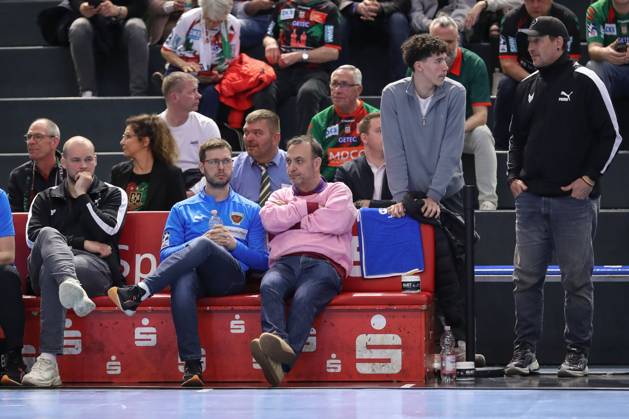 21 03 2025, xtgx, Handball, Daikin HBL, SC Magdeburg Füchse Berlin emspor v l Paul Drux Berlin , Jaron Siewert Berlin, Coach , Bob Hanning Berlin, Managing Director , Elvis Ernesto Kretzschmar, Stefan Kretzschmar Berlin, Board of Directors Sport Magdeburg