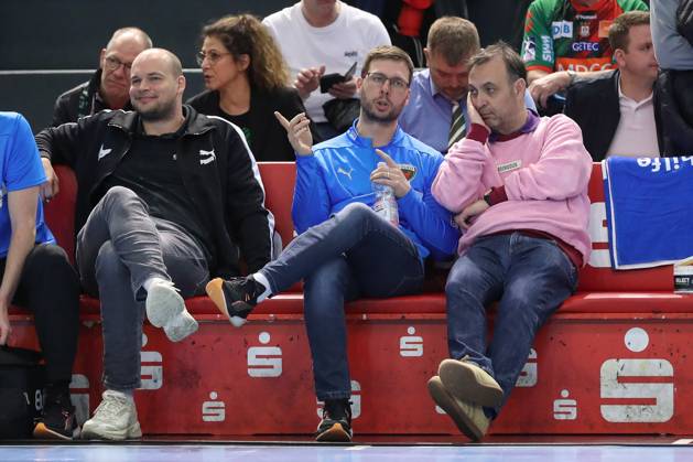 21 03 2025, xtgx, Handball, Daikin HBL, SC Magdeburg Füchse Berlin emspor v l Paul Drux Berlin , Jaron Siewert Berlin, Coach , Bob Hanning Berlin, Managing Director Magdeburg