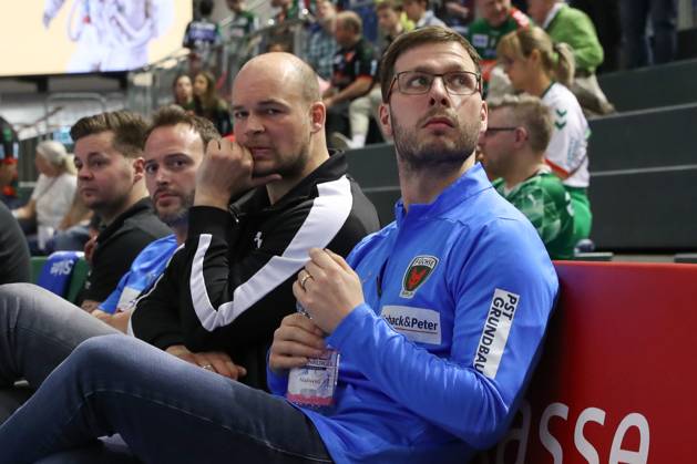21 03 2025, xtgx, Handball, Daikin HBL, SC Magdeburg Füchse Berlin emspor v l Paul Drux Berlin , Jaron Siewert Berlin, Coach Magdeburg