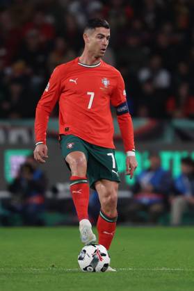 2025 03 23 xJAx Portugal, Lisbon Estadio Jose Alvalade UEFA Nations League 2025 Quarter finals Portugal Denmark v l , Cristiano Ronaldo Portugal on the ball, cropped, single image, full body, action, action, game scene Copyright: JoaquimxFerreira