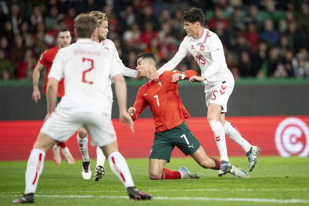 UEFA Nations League Portugal Denmark Portugal s Cristiano Ronaldo is stopped by Denmark s Christian Noergaard and Morten Hjulmand during the UEFA Nations League playoff match in League A between Portugal and Denmark at JosÃ Alvalade Stadium in Lisbon, Portugal on Sunday, March 23, 2025 Photo Bo Amstrup Ritzau Scanpix , Lisbon Portugal Mors  Copyright: BoxAmrstrupx xRitzauxScanpix BoxAmstrupx spdk20250324-022207-L
