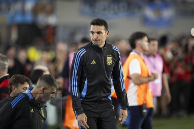 Argentina v Brazil - FIFA World Cup, WM, Weltmeisterschaft, Fussball 2026 Qualifier Lionel Scaloni, Head Coach of Argentina looks on before the South of American FIFA World Cup 2026 Qualifier between Argentina and Brazil at Estadio Mas Monumental Antonio Vespucio Liberti on March 25, 2025 in Buenos Aires, Argentina. Buenos Aires Argentina Copyright: xMatiasxBagliettox originalFilename:baglietto-notitle250325_npG88