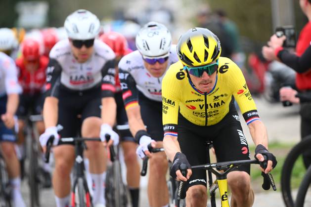 E3 Saxo Classic 2025 Cycling Race Harelbeke, Belgium - March 28 : Van Baarle Dylan (NED) of Team Visma Lease A Bike in action during the Men Elite UCI World Tour 68th E3 Saxo Classic cycling race of 208 kms with start in Harelbeke and finish in Harelbeke on March 28, 2025 in Harelbeke, Belgium, 28 03 2025 ( Motordriver Kenny Verfaillie - Harelbeke Belgium  Copyright: xVincentxKalutx