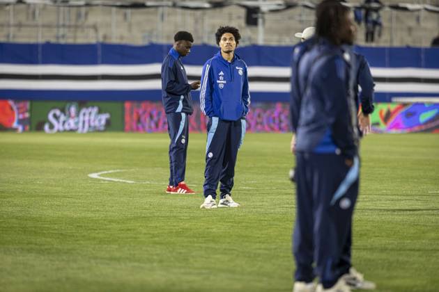 FOOTBALL : Racing Strasbourg vs Olympique de Lyon. - Ligue 1 Stade de la Meinau 28 03 2025 Reconnaissance du terrain par les joueurs de l Ã quipe de Racing de Strasbourg  Copyright: xelyxandroxcegarrax