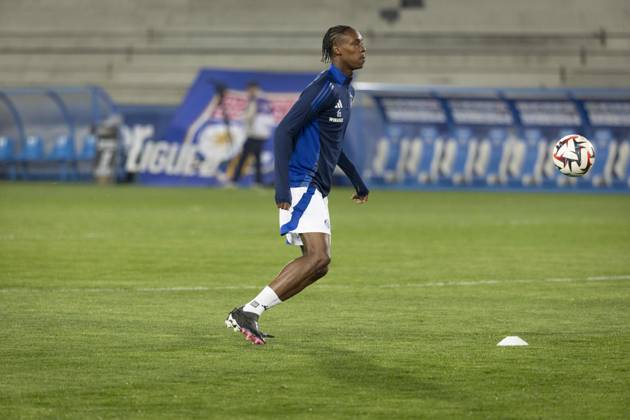 FOOTBALL : Racing Strasbourg vs Olympique de Lyon. - Ligue 1 Stade de la Meinau 28 03 2025 Echauffement des joueurs de Racing de Strasbourg Copyright: xelyxandroxcegarrax