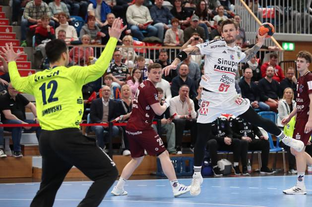 29 03 2025, xtgx, Handball Daikin HBL, VfL Potsdam HC Erlangen emspor, v l Hampus Olsson Erlangen, 67 throws goal, goal scorer, scores goal, scores the goal Potsdam