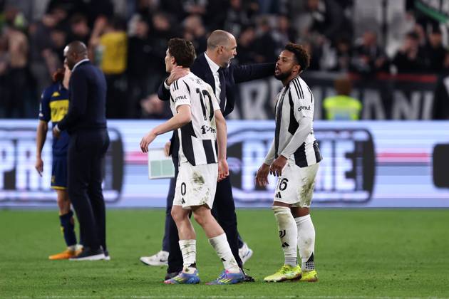 Juventus Fc - Genoa Cfc Igor Tudor, head coach of Juventus Fc celebrate with Kenan Yildiz of Juventus Fc at the end of the Serie A match beetween Juventus Fc and Genoa Cfc at Allianz Stadium on March 29, 2025 in Turin, Italy . Torino Allianz Stadium Italy Copyright: xMarcoxCanonierox