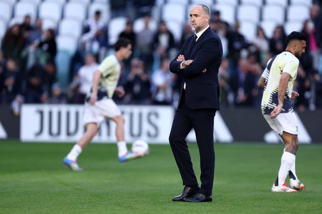 Juventus Fc - Genoa Cfc Igor Tudor, head coach of Juventus Fc looks on during the Serie A match beetween Juventus Fc and Genoa Cfc at Allianz Stadium on March 29, 2025 in Turin, Italy . Torino Allianz Stadium Italy Copyright: xMarcoxCanonierox