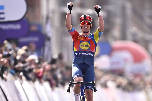 Danish Mads Pedersen of Lidl-Trek wins the men elite Gent-Wevelgem - In Flanders Fields one day cycling race, 250.3 km from Ieper to Wevelgem, Sunday 30 March 2025. JASPERxJACOBS  x117232858x