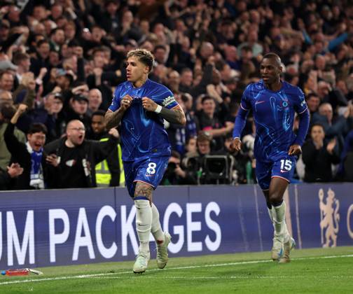 London, England, 3rd April 2025. Enzo Fernandez of Chelsea celebrates scoring his sides opening goal during the Chelsea v Tottenham Premier League match at Stamford Bridge, London. Picture credit should read: David Klein Sportimage EDITORIAL USE ONLY. No use with unauthorised audio, video, data, fixture lists, club league logos or live services. Online in-match use limited to 120 images, no video emulation. No use in betting, games or single club league player publications. SPI_018_DK_Chelsea_Tottenham SPI-3792-0018