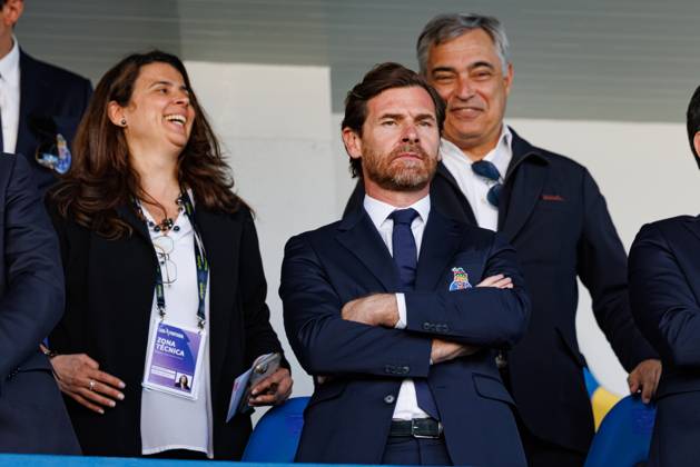 Andre Villas Boas seen during Liga Portugal game between teams of GD Estoril Praia and FC Porto at Estadio Antonio Coimbra da Mota (Maciej Rogowski) Estoril Estadio Antonio Coimbra da Mota Portugal Copyright: xMaciejxRogowskix estorilvsfcp-083