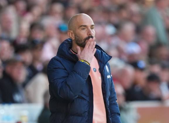 Brentford v Chelsea, Premier League, Football, Gtech Community Stadium, Brentford London, UK - 06 Apr 2025 Enzo Maresca manager of Chelsea Brentford Gtech Community Stadium London GBR, UK NEWSPAPERS OUT Copyright: xSeanxRyanx