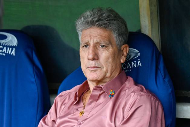 Fluminense x RedBull Bragantino RIO DE JANEIRO, RJ - 06.04.2025: FLUMINENSE X REDBULL BRAGANTINO - Coach Renato Gaucho during Fluminense x RedBull Bragantino held at Maracanã Stadium, for the 2nd round of the 2025 Brazilian Championship, on Sunday afternoon (06), in Rio de Janeiro, RJ. (Photo: Celso Pupo Fotoarena) x2717443x CelsoxPupo