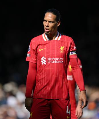 Football - 2024 2025 Premier League - Fulham vs Liverpool - Craven Cottage - Sunday 6th April 2025. Liverpool s Virgil van Dijk. COLORSPORT Ashley Western