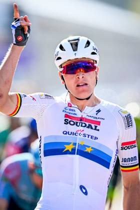 Belgian Tim Merlier of Soudal Quick-Step celebrates after winning the men s race of the 113th edition of the Scheldeprijs one day cycling event, 202,8 km from Terneuzen, the Netherlands to Schoten, Belgium on Wednesday 09 April 2025. ERICxLALMAND x120393811x