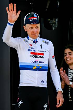 Belgian Tim Merlier of Soudal Quick-Step celebrates on the podium after winning the men s race of the 113th edition of the Scheldeprijs one day cycling event, 202,8 km from Terneuzen, the Netherlands to Schoten, Belgium on Wednesday 09 April 2025. TOM GOYVAERTS TomxGoyvaerts x120395600x