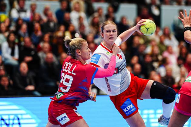 Handball, Women, Germany - Denmark
