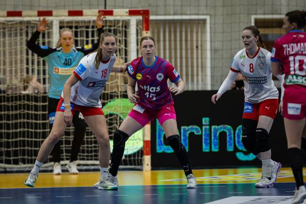 Handball women, international match, Denmark - Germany
