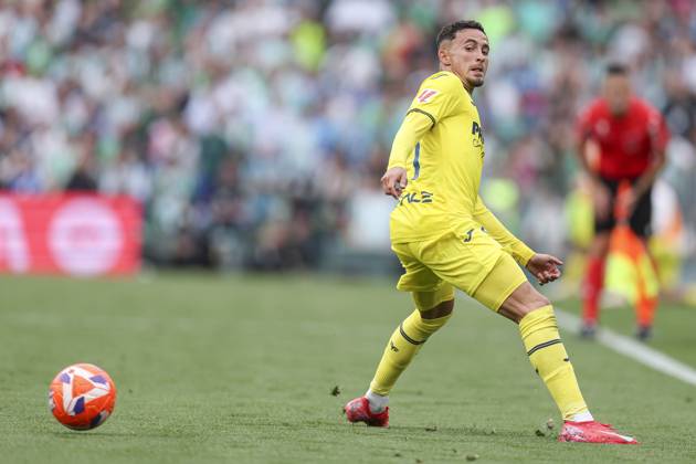 ESP: Real Betis - Villarreal CF. La Liga EA Sports. Date 31 Yeremy Pino of Villarreal CF during the La Liga EA Sports, date 31 between Real Betis and Villarreal CF played at Benito Villamarin Stadium on April 13, 2024 in Sevilla, Spain. kpng Copyright: xPressinphotox AP_250413_BET_VIL_099