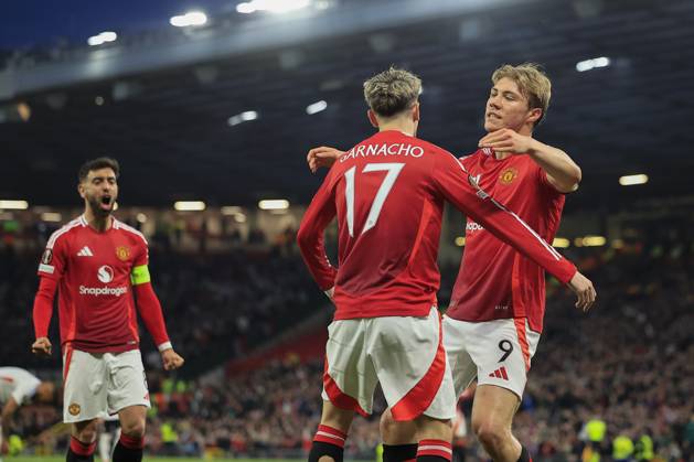 Manchester United, ManU v Olympique Lyonnais Europa League 17 04 2025. Quarter Final leg 2 of 2 Rasmus Hojlund (9) and Alejandro Garnacho (17) of Manchester United celebrate the opening goal scored by Manuel Ugarte (25) of Manchester United during the Europa League quarter final second leg match between Manchester United and Olympique Lyonnais at Old Trafford, Manchester, England on 17 April 2025. Manchester Old Trafford Greater Manchester England Editorial use only , Copyright: xConorxMolloyx PSI-21857-0041