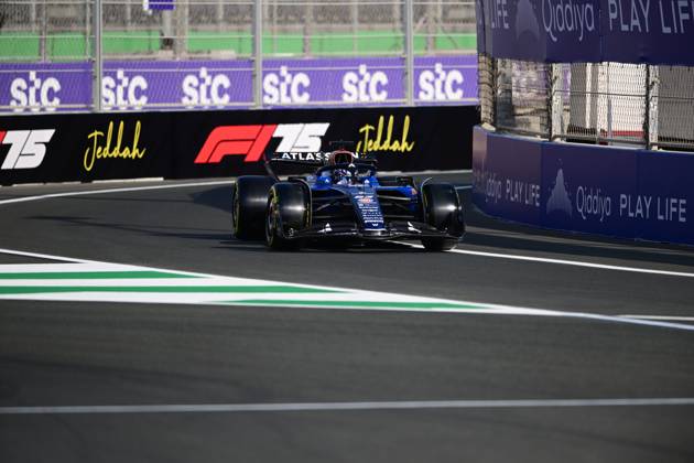 F1 Grand Prix of Saudi Arabia - Practice Alexander Albon of the Williams F1 Team runs during the free practice of the Saudi Arabia GP, the 5th round of the Formula 1 World Championship, WM, Weltmeisterschaft at the Jeddah Corniche Circuit in Jeddah, Saudi Arabia, on April 18, 2025. Jeddah Saudia Arabia Copyright: xAndreaxDiodatox originalFilename:diodato-f1saudia250418_np2Oo