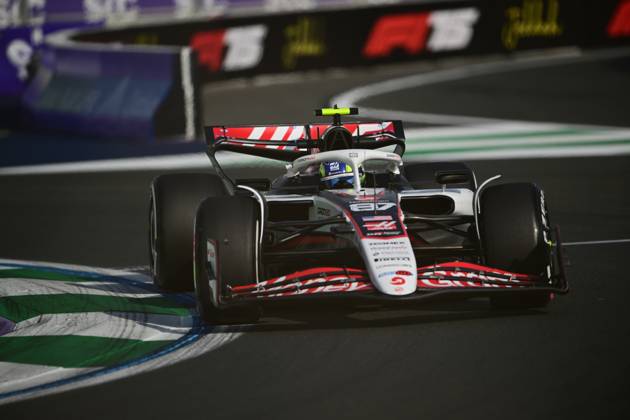 F1 Grand Prix of Saudi Arabia - Practice Oliver Bearman of Haas F1 Team runs during the free practice of the Saudi Arabia GP, the 5th round of the Formula 1 World Championship, WM, Weltmeisterschaft at Jeddah Corniche Circuit in Jeddah, Saudi Arabia, on April 18, 2025. Jeddah Saudia Arabia Copyright: xAndreaxDiodatox originalFilename:diodato-f1saudia250418_npcUB