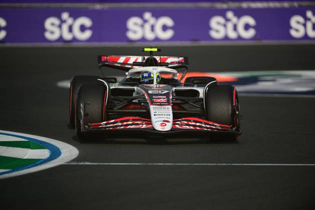 F1 Grand Prix of Saudi Arabia - Practice Oliver Bearman of Haas F1 Team runs during the free practice of the Saudi Arabia GP, the 5th round of the Formula 1 World Championship, WM, Weltmeisterschaft at Jeddah Corniche Circuit in Jeddah, Saudi Arabia, on April 18, 2025. Jeddah Saudia Arabia Copyright: xAndreaxDiodatox originalFilename:diodato-f1saudia250418_npyuE
