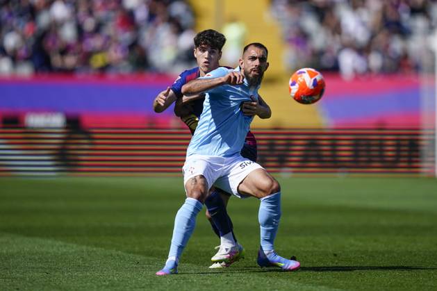 FC Barcelona, Barca - RC Celta. La Liga EA Sports match. Date 32 Borja iglesias of RC Celta and Pau Cubarsi of FC Barcelona during the La Liga EA Sports match between FC Barcelona and RC Celta played at Lluis Companys Stadium on 19 April 2025 in Barcelona, Spain. kpng Copyright: xSergioxRuizx xImagox PS_250419_BAR_CEL_017