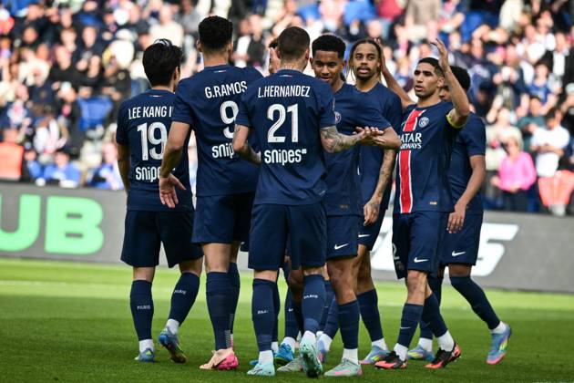 Ligue 1 PSG vs Havre AC - FA Paris Saint-Germain’s forward Goncalo Ramos celebrates scoring a goal with teammates during the French L1 football match between Paris Saint-Germain and Havre AC at the Parc des Princes stadium in Paris on Avril 19, 2025. Photo by Firas Abdullah ABACAPRESS.COM Paris Île-de-France France Copyright: xAbdullahxFiras ABACAx