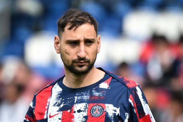 Ligue 1 PSG vs Havre AC - FA Paris Saint-Germain’s goalkeeper Gianluigi Donnarumma warms up before the French L1 football match between Paris Saint-Germain and Havre AC at the Parc des Princes stadium in Paris on Avril 19, 2025. Photo by Firas Abdullah ABACAPRESS.COM Paris Île-de-France France Copyright: xAbdullahxFiras ABACAx