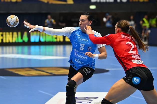 CSM Bucharest vs Team Esbjerg Cristina Neagu of CSM Bucharest in action during the EHF Champions League Women 2024 25 Quarter-finals game between CSM Bucharest and Team Esbjerg in Bucharest, April 20, 2025. Alex Nicodim Imago Images Copyright: xAlexxNicodimx