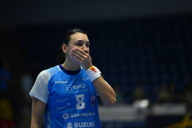 CSM Bucharest vs Team Esbjerg Cristina Neagu of CSM Bucharest in action during the EHF Champions League Women 2024 25 Quarter-finals game between CSM Bucharest and Team Esbjerg in Bucharest, April 20, 2025. Alex Nicodim Imago Images Copyright: xAlexxNicodimx
