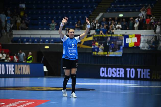 CSM Bucharest vs Team Esbjerg Cristina Neagu of CSM Bucharest in action during the EHF Champions League Women 2024 25 Quarter-finals game between CSM Bucharest and Team Esbjerg in Bucharest, April 20, 2025. Alex Nicodim Imago Images Copyright: xAlexxNicodimx