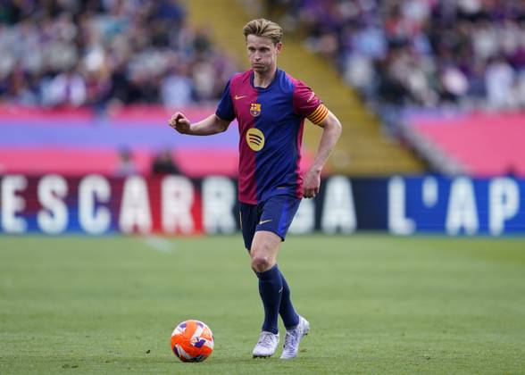 FC Barcelona, Barca - RC Celta. La Liga EA Sports match. Date 32 Frenkie de Jong of FC Barcelona during the La Liga EA Sports match between FC Barcelona and RC Celta played at Lluis Companys Stadium on 19 April 2025 in Barcelona, Spain. kpng Copyright: xSergioxRuizx xImagox PS_250419_BAR_CEL_097