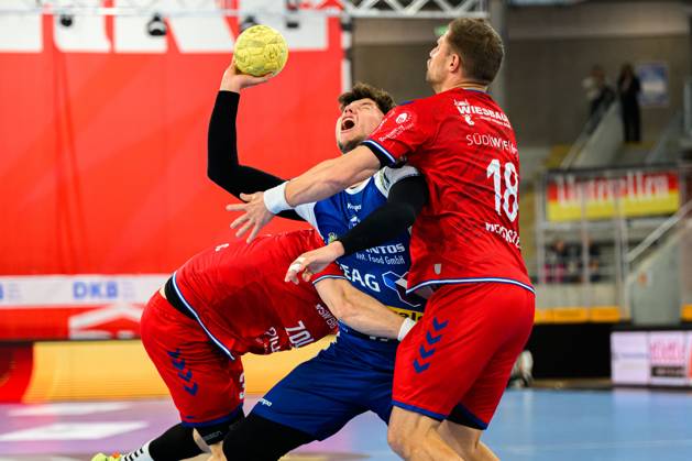 Bietigheim HBL 24 25 SG BBM Bietigheim THSV Eisenach from left in duel Marko Grgic Eisenach , Fabian Wiederstein Bietigheim Bietigheim Bissingen Egetrans Arena Baden Württemberg Germany