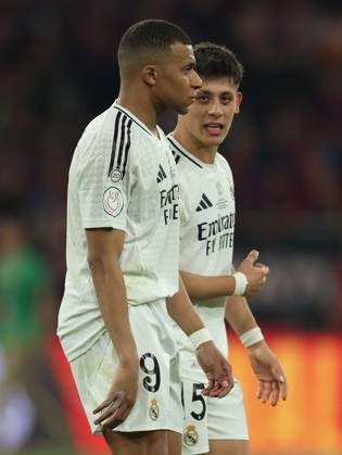 FC Barcelona, Barca Real Madrid CF. Copa del Rey. Final. Kylian Mbappe of Real Madrid during the Copa del Rey match, Final, between FC Barcelona and Real Madrid CF played at La Cartuja Stadium on April 26, 2025 in Sevilla, Spain. kpng Copyright: xPressinphotox AP_240424_BAR_RMA_COP_092