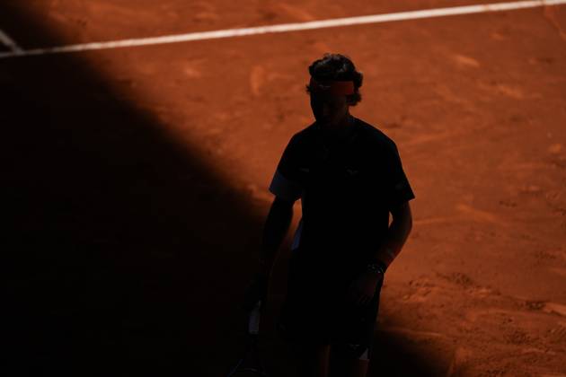 April 27, 2025, Madrid, Madrid, Spain: Andrey Rublev of Russia in action against Aleksander Bublik of Kazakhstan during the Mutua Madrid Open 2025, ATP, Tennis Herren Masters 1000 and WTA, Tennis Damen 1000 tennis tournament, celebrated at Caja Magica on April 27, 2025 in Madrid, Spain. Madrid Spain - ZUMAa181 20250427_zaa_a181_073 Copyright: xOscarxJ.xBarrosox