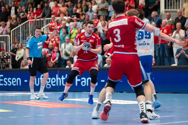 27 04 2025, 2 Handball Bundesliga, 29 Matchday, TuSEM Essen Dessau Rosslauer HV, Dennis Szczesny TuSEM Essen , Essen Am Hallo NRW Germany xRHR PHOTO DEx Copyright: DennisxEwert RHR-FOTOx RHR-FOTO DE