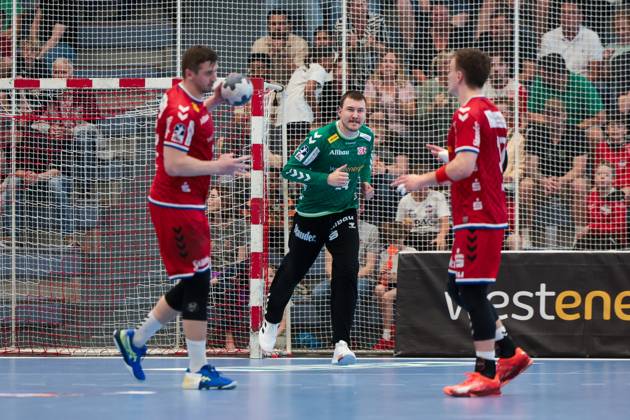 27 04 2025, 2 Handball Bundesliga, Matchday 29, TuSEM Essen Dessau Rosslauer HV, Goalkeeper Dennis Wipf TuSEM Essen , Essen Am Hallo NRW Germany xRHR PHOTO DEx Copyright: DennisxEwert RHR-FOTOx RHR-FOTO DE