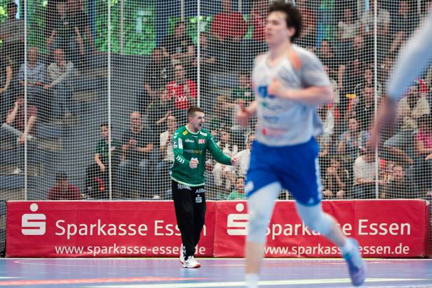 27 04 2025, 2 Handball Bundesliga, Matchday 29, TuSEM Essen Dessau Rosslauer HV, Goalkeeper Dominik Plaue TuSEM Essen cheers, Essen Am Hallo NRW Germany xRHR PHOTO DEx Copyright: DennisxEwert RHR-FOTOx RHR-FOTO DE