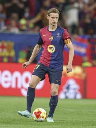 FC Barcelona, Barca Real Madrid CF. Copa del Rey. Final. Frenkie de Jong of FC Barcelona during the Copa del Rey match, Final, between FC Barcelona and Real Madrid CF played at La Cartuja Stadium on April 26, 2025 in Sevilla, Spain. Copyright: xPressinphotox AP_240428_BAR-RMA_649