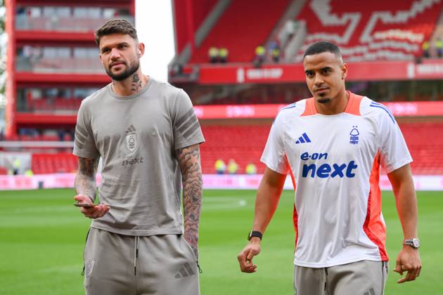 Nottingham Forest FC v Brentford FC - Premier League Morato of Nottingham Forest and Murillo of Nottingham Forest participate in the Premier League match between Nottingham Forest and Brentford at the City Ground in Nottingham, England, on May 1, 2025. Nottingham Nottinghamshire United Kingdom Copyright: xMIxNewsx originalFilename:fletcher-nottingh250501_npyOC
