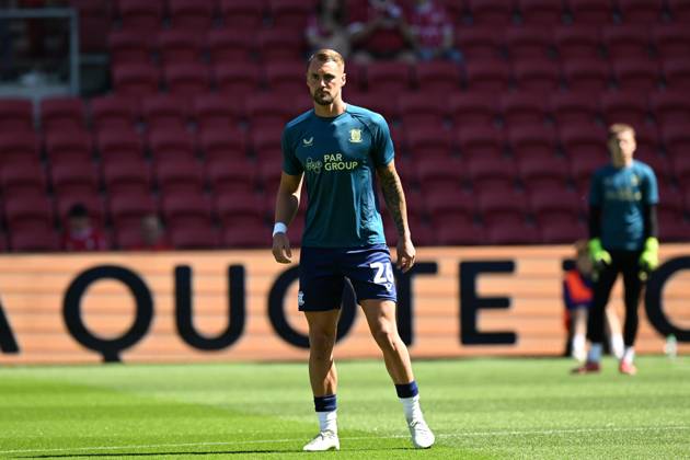 Bristol City v Preston North End EFL Sky Bet Championship 03 05 2025. Patrick Bauer (26) of Preston North End warming up ahead of the EFL Sky Bet Championship match between Bristol City and Preston North End at Ashton Gate, Bristol, England on 3 May 2025. Bristol Ashton Gate Bristol England Editorial use only DataCo restrictions apply See www.football-dataco.com , Copyright: xGrahamxHuntx PSI-21997-0021