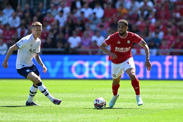 Bristol City v Preston North End EFL Sky Bet Championship 03 05 2025. Zak Vyner (14) of Bristol City on the attack during the EFL Sky Bet Championship match between Bristol City and Preston North End at Ashton Gate, Bristol, England on 3 May 2025. Bristol Ashton Gate Bristol England Editorial use only DataCo restrictions apply See www.football-dataco.com , Copyright: xGrahamxHuntx PSI-21997-0038