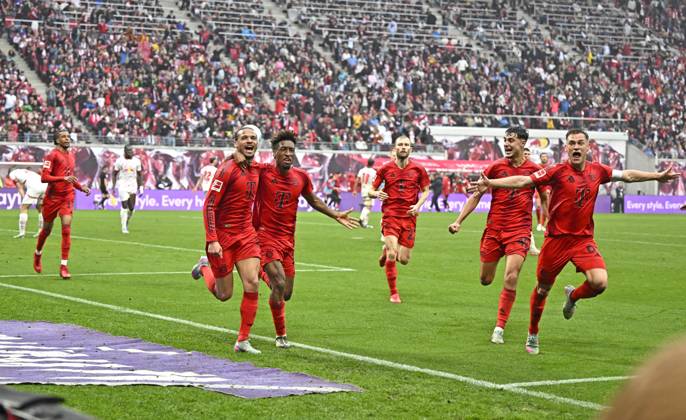 03 05 2025, Soccer 1 Bundesliga 2024 2025, Matchday 32, RB Leipzig FC Bayern Munich, at the Red Bull Arena Leipzig, from left Leroy Sane Bayern Munich , Kingsley Coman FC Bayern Munich , Konrad Laimer FC Bayern Munich , Aleksandar Pavlovic Bayern Munich and Joshua Kimmich FC Bayern Munich DFL and DFB regulations prohibit any use of photographs as image sequences and or quasi video