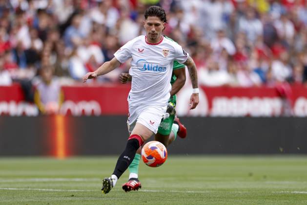 Sevilla FC v CD Leganes - La Liga EA Sports Jose Angel Carmona of Sevilla FC runs with the ball during the La Liga EA Sports match between Sevilla FC and CD Leganes at Sanchez Pizjuan in Seville, Spain, on May 4, 2025. Seville Spain Copyright: xDAXxImagesx originalFilename:daximages-sevillaf250504_npqgD