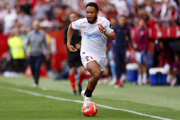 Sevilla FC v CD Leganes - La Liga EA Sports Chidera Ejuke of Sevilla FC runs with the ball during the La Liga EA Sports match between Sevilla FC and CD Leganes at Sanchez Pizjuan in Seville, Spain, on May 4, 2025. Seville Spain Copyright: xDAXxImagesx originalFilename:daximages-sevillaf250504_npQrl