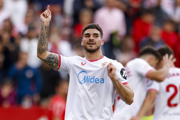 Sevilla FC v CD Leganes - La Liga EA Sports Isaac Romero of Sevilla FC celebrates a goal during the La Liga EA Sports match between Sevilla FC and CD Leganes at Sanchez Pizjuan in Seville, Spain, on May 4, 2025. Seville Spain Copyright: xDAXxImagesx originalFilename:daximages-sevillaf250504_nprgr